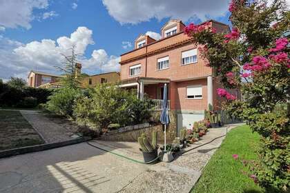 Byty na prodej v Boecillo, Valladolid. 