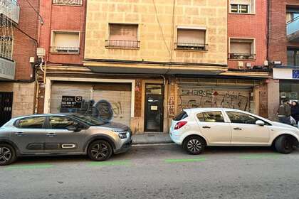 Commercial premise for sale in Barcelona. 