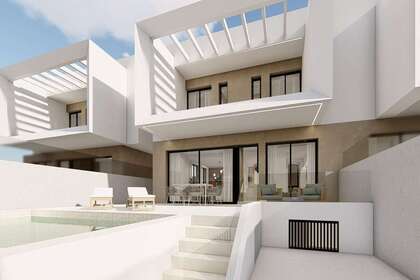 Byty v Dolores, Alicante. 