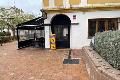 商业物业 出售 进入 Málaga. 