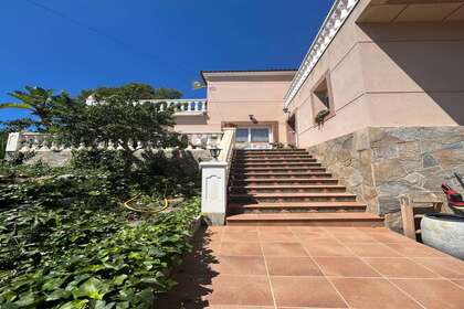 Flat for sale in Tarragona. 