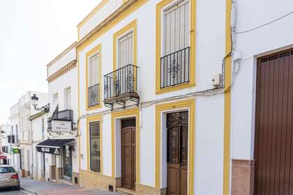 平 进入 Montellano, Sierra Sur, Sevilla. 