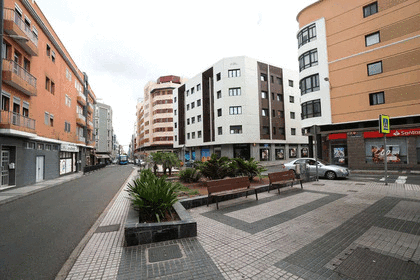 Flats in Palmas de Gran Canaria, Las, Las Palmas, Gran Canaria. 
