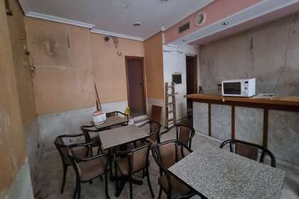 Kommercielle lokaler i Avenida Portugal, Salamanca. 