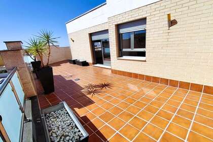 Penthouses verkoop in Seis de Junio, Valdepeñas, Ciudad Real. 