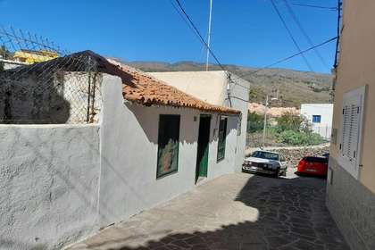 Huizen verkoop in Guía de Isora, Santa Cruz de Tenerife, Tenerife. 