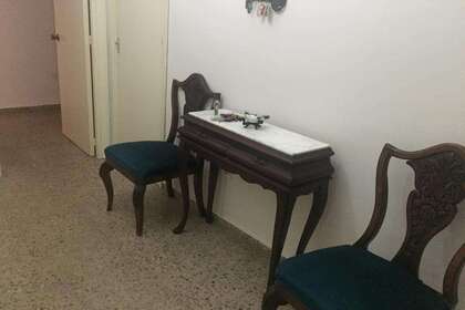 Wohnung zu verkaufen in Sevilla. 