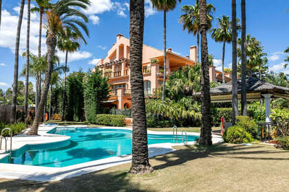Apartment zu verkaufen in Marbella, Málaga. 