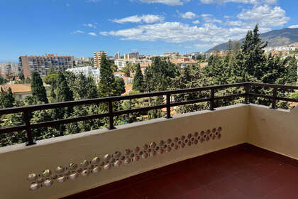 Apartment for sale in Torremolinos, Málaga. 
