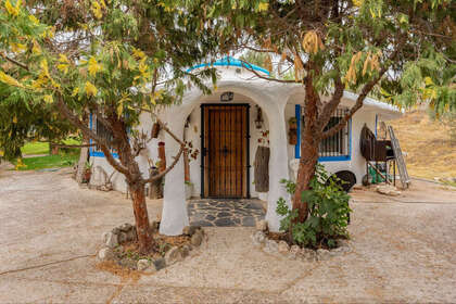 Cluster house for sale in Monda, Málaga. 