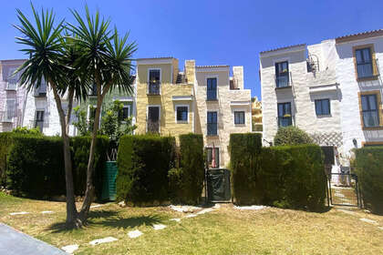 House for sale in Casares, Málaga. 