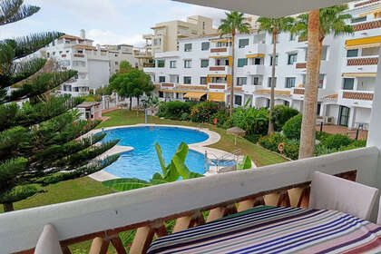 Penthouse for sale in Torrequebrada, Benalmádena, Málaga. 