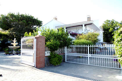 Cluster house for sale in Coín, Málaga. 