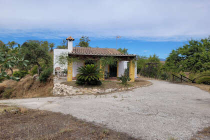 Ranch for sale in Monda, Málaga. 