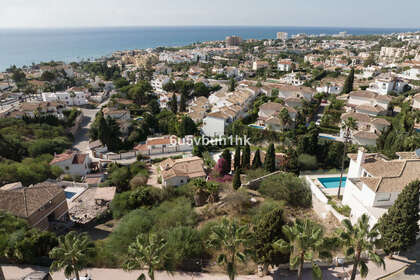 Pozemky na prodej v Riviera Del Sol, Marbella, Málaga. 