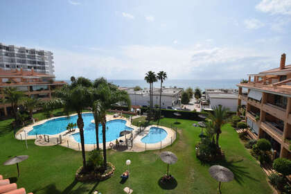 Penthouse for sale in Cala Del Moral, La, Málaga. 