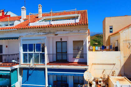 Apartmány na prodej v Caleta de Velez, Málaga. 