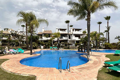 casa venda em El Paraiso, Estepona, Málaga. 