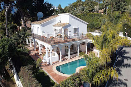 Rijtjeshuizen verkoop in Los monteros, Marbella, Málaga. 