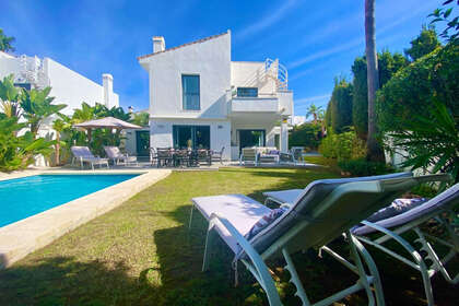 Townhouse vendita in Atalaya, La, Málaga. 