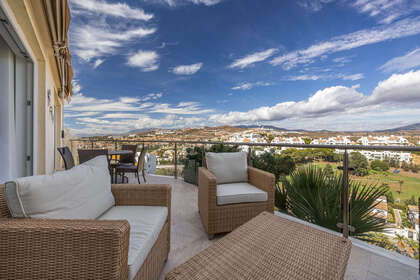 Apartmány na prodej v Riviera Del Sol, Marbella, Málaga. 