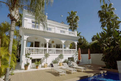 Townhouse vendita in Puerto Banús, Marbella, Málaga. 