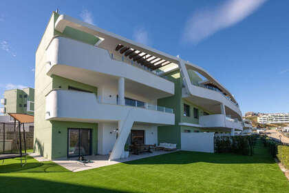 Apartment for sale in Calanova Golf, Mijas, Málaga. 