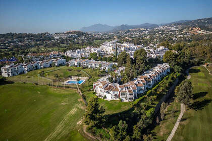 Attico vendita in Nueva andalucia, Málaga. 