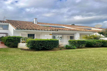 Appartementen verkoop in Nueva andalucia, Málaga. 