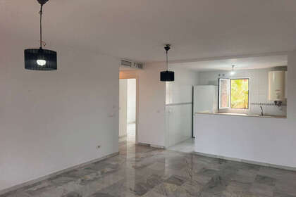 Apartmány na prodej v San luis de sabinillas, Málaga. 