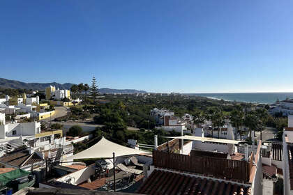 Domy na prodej v Nerja, Málaga. 