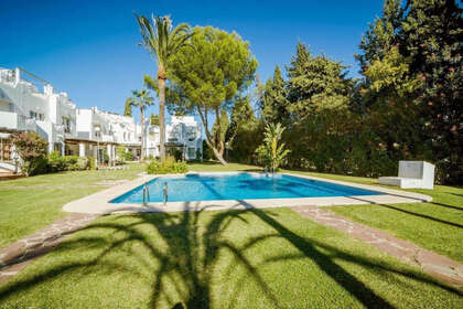 Casa vendita in Nueva andalucia, Málaga. 