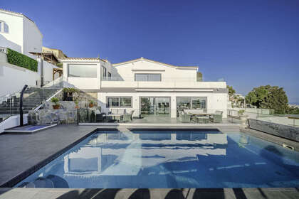 Townhouse vendita in Benalmádena, Málaga. 