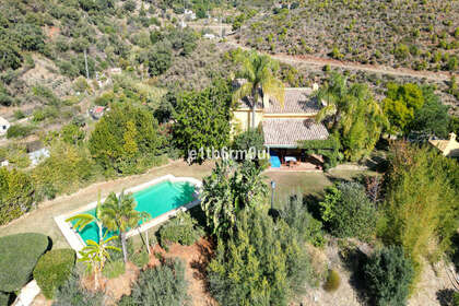 Ranch vendita in Ojén, Málaga. 