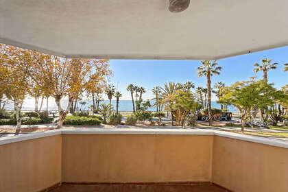 Apartment for sale in El Limonar, Vélez-Málaga. 