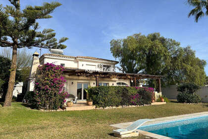 Townhouse vendita in Calahonda, Mijas, Málaga. 