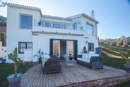 Ranch vendita in Casares, Málaga. 