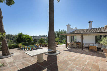 Townhouse vendita in Guadalmina, Málaga. 