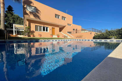 Townhouse vendita in Vélez-Málaga. 