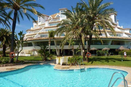 Apartmány na prodej v Riviera Del Sol, Marbella, Málaga. 