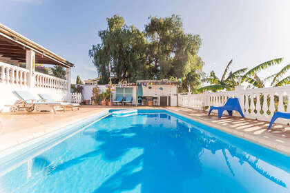 Cluster house for sale in Valle del Sol, Marbella, Málaga. 