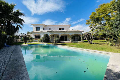 Townhouse vendita in Guadalmina, Málaga. 