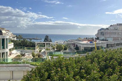 Apartamento venda em Puerto Banús, Málaga. 