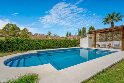 Townhouse vendita in Nueva andalucia, Málaga. 