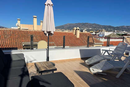 Penthouse/Dachwohnung zu verkaufen in Fuengirola, Málaga. 