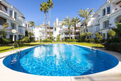 Penthouse/Dachwohnung zu verkaufen in Puerto Banús, Málaga. 