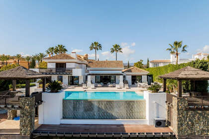 Townhouse vendita in Benahavís, Málaga. 