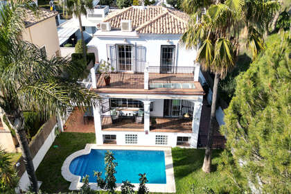 Townhouse vendita in Benalmádena, Málaga. 