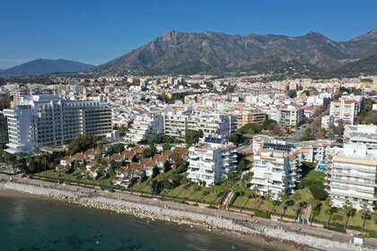 Haus zu verkaufen in Marbella, Málaga. 