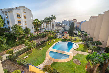 Apartment for sale in Torreblanca, Fuengirola, Málaga. 